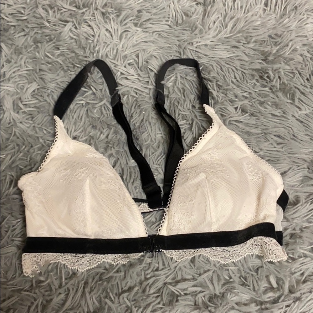 VS bralette